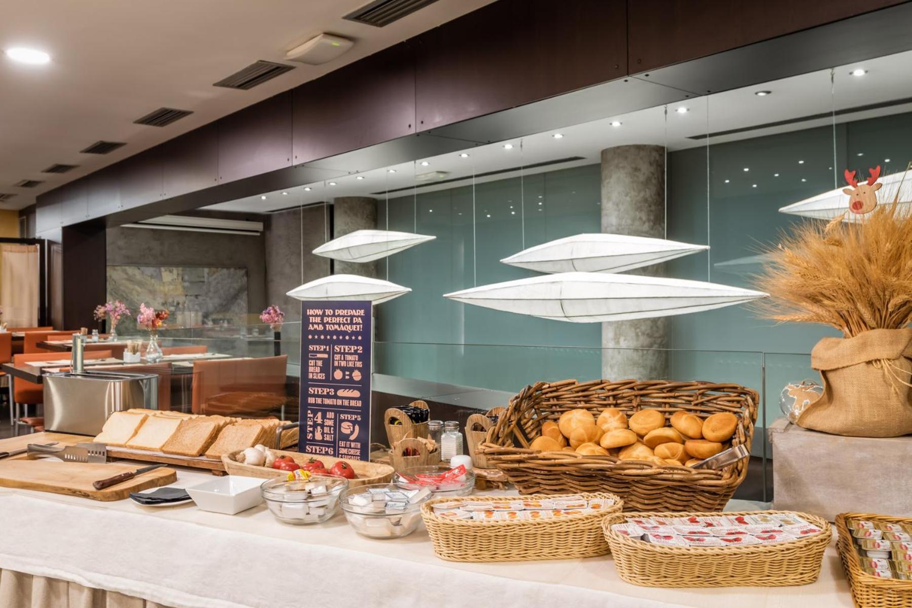 Hotel Madanis Liceo Οσπιταλέτ ντε Λιοβρεγάτ Εξωτερικό φωτογραφία