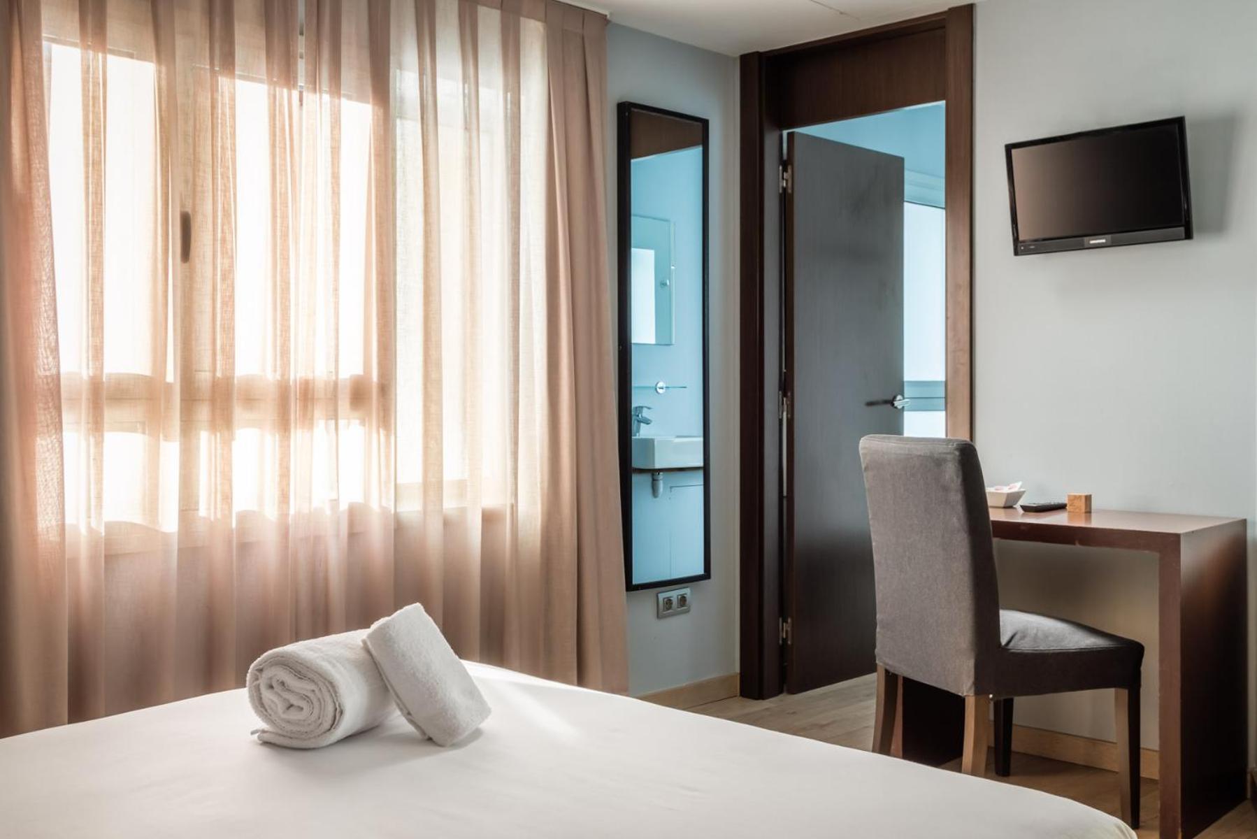 Hotel Madanis Liceo Οσπιταλέτ ντε Λιοβρεγάτ Εξωτερικό φωτογραφία