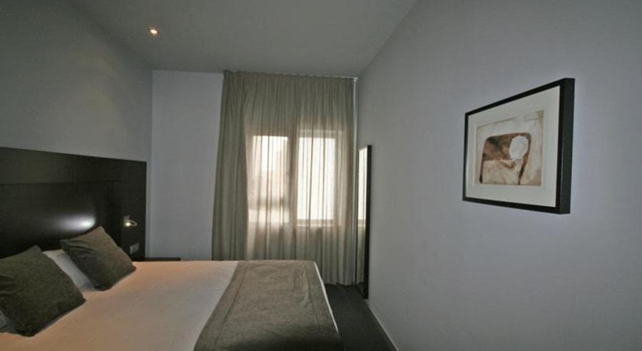 Hotel Madanis Liceo Οσπιταλέτ ντε Λιοβρεγάτ Εξωτερικό φωτογραφία